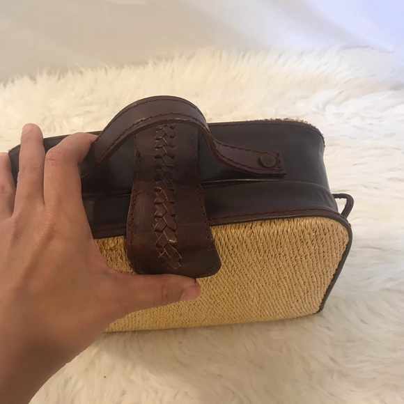 Handmade Two Way Top Handle Vanity Style Bag - Picture 7 of 7